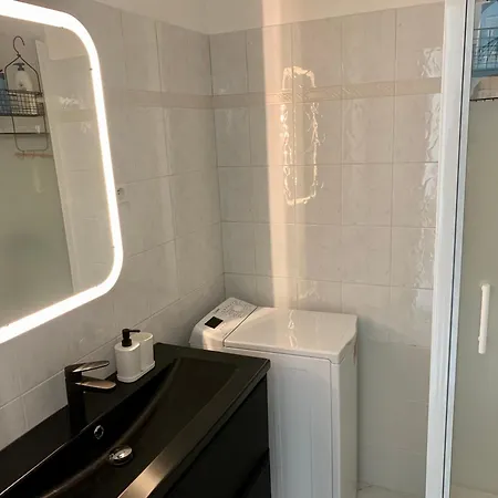 Apartment T3 + Parking Proche Stade *